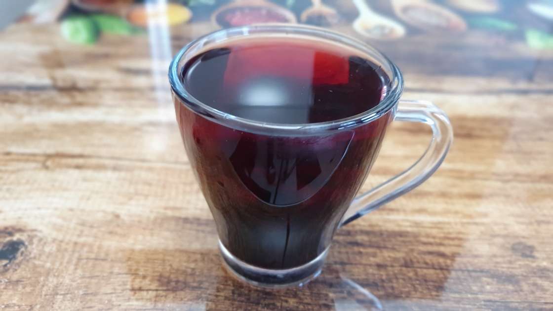 Zelfgemaakte aronia thee, foto 5