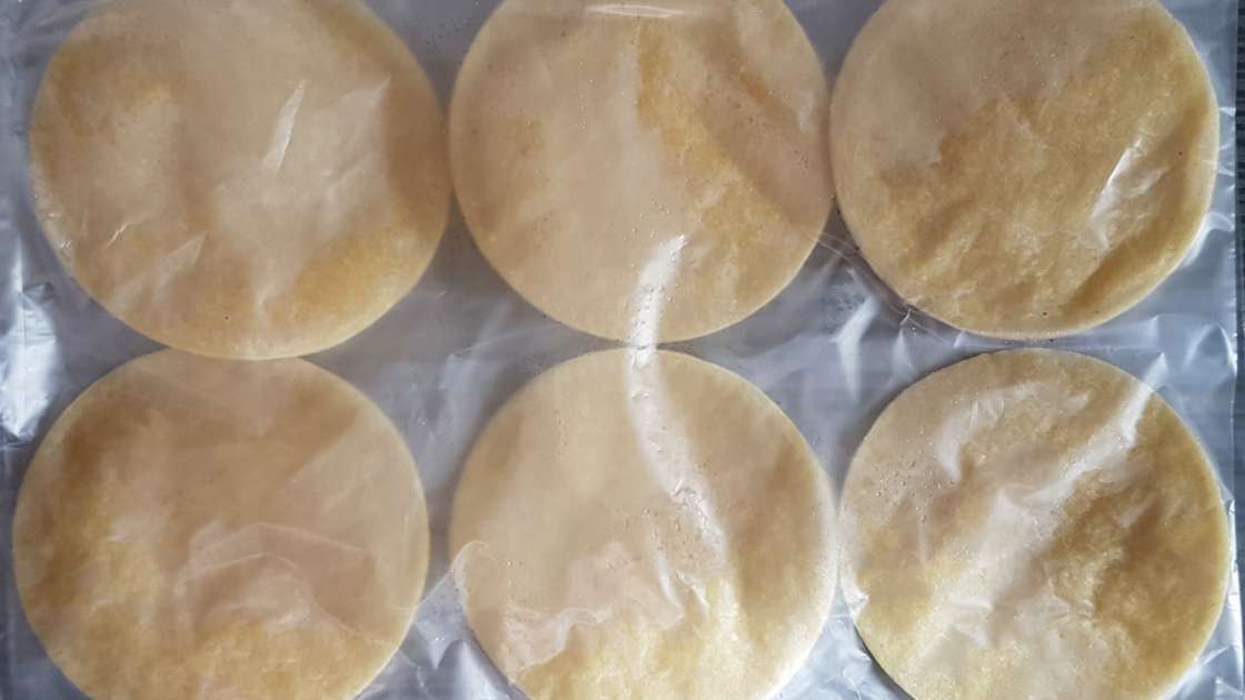 Anti-wallen remedie met make-up remover schijfjes gedrenkt in kamille en groene thee, foto 6